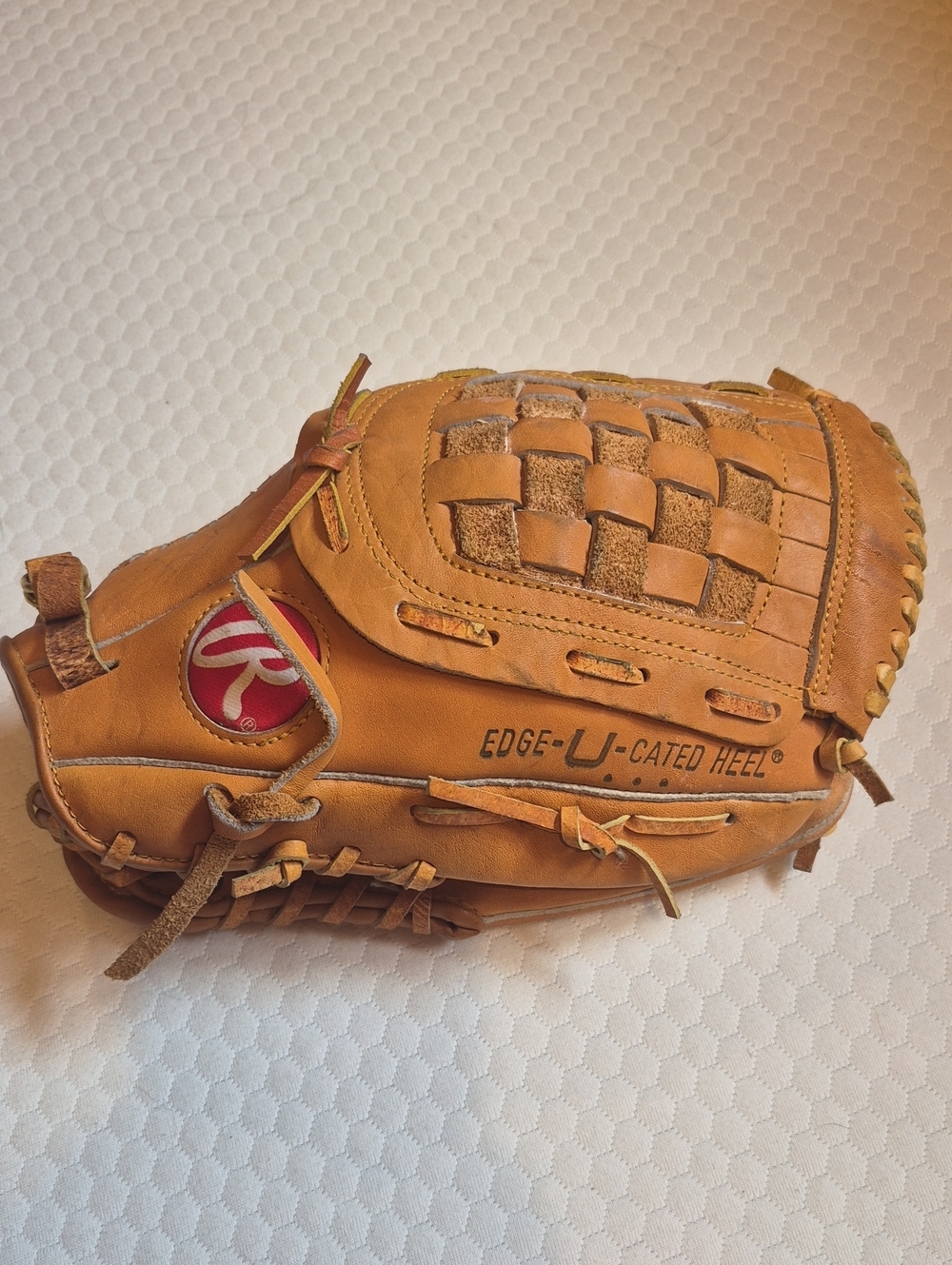Rawlings Softball Glove
